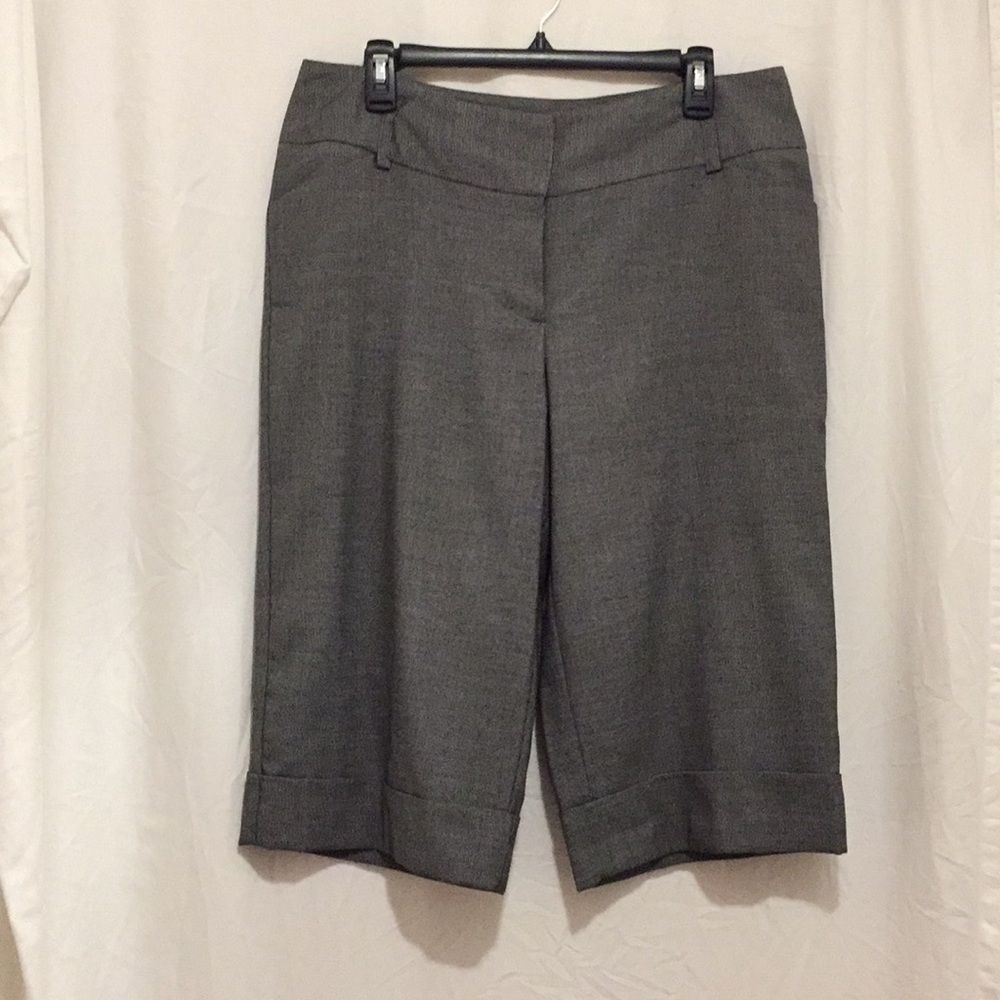 Worthington women’s stretch Capri size 12